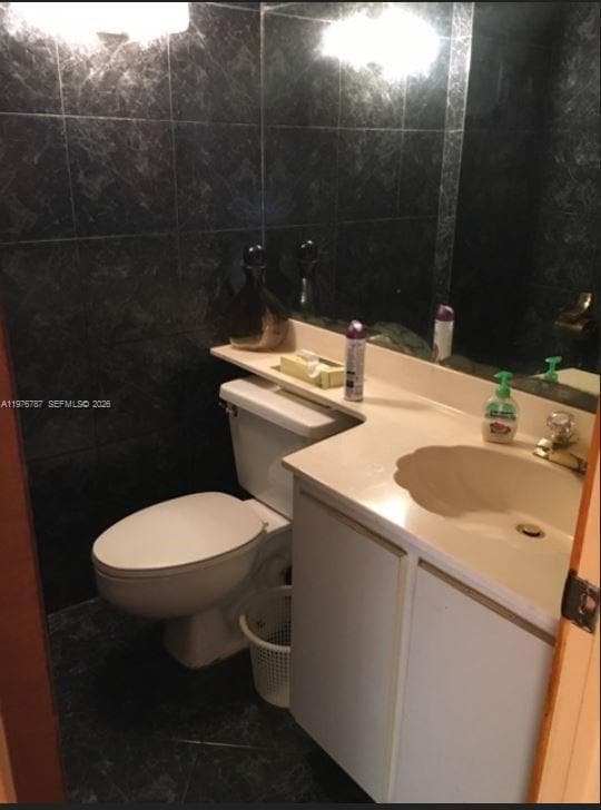 Photo - 655 W Park Dr