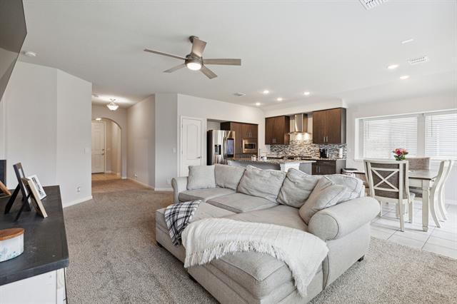 Photo - 1097 Kingbird Ln