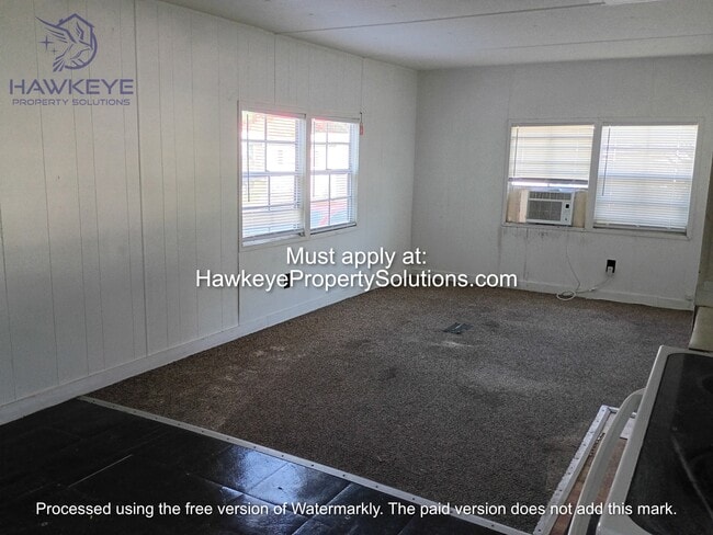 Photo - 3315 E Main St