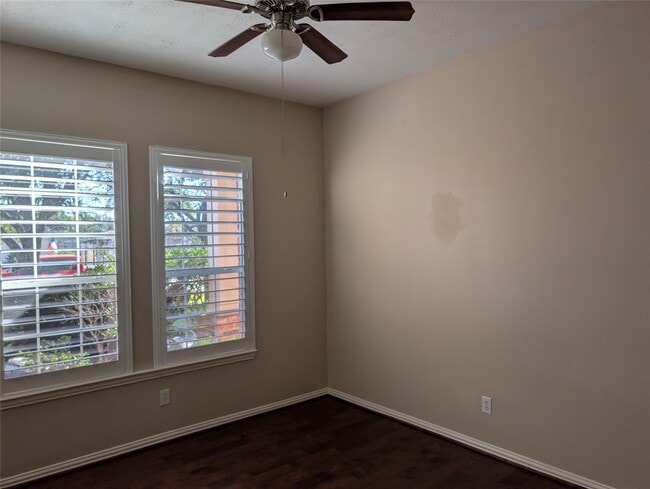 Photo - 18627 Summercliff Ln