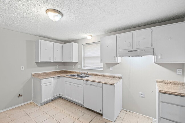 Photo - 4185 Willow Park Dr