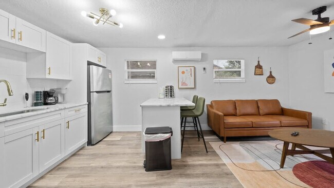 1007 E Comanche Ave Unit SI ID1271933P