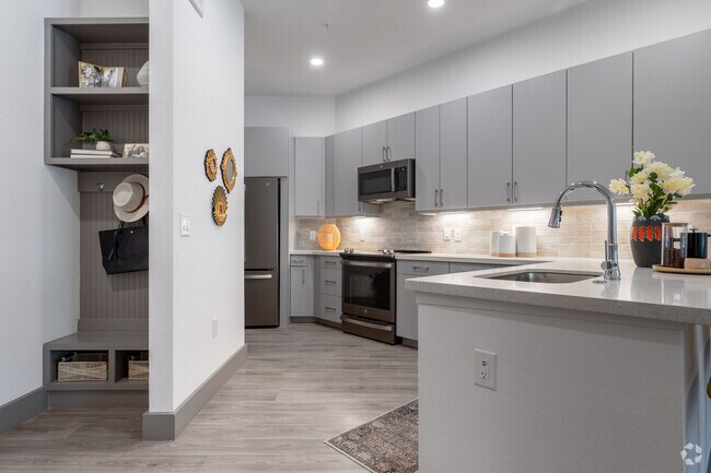 1BR, 1BA - 722SF - Kitchen - Broadstone East End Apartments