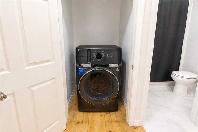 2402 E Dr Martin Luther King Jr Blvd Unit 4