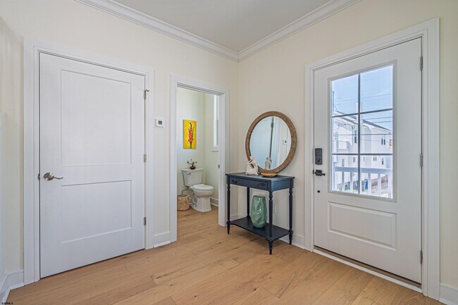 Photo - 111 N Belmont Ave