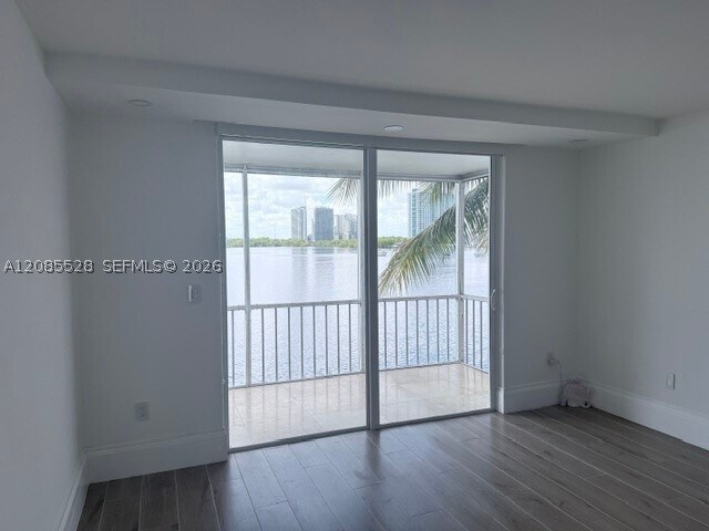 Photo - 3000 Marcos Dr Unit P305