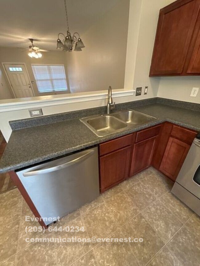 Photo - 1208 Green Dr