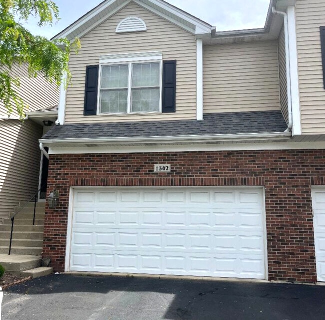 Building Photo - 1342 N Winslowe Dr