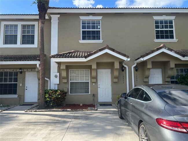 Photo - 12203 SW 6th St Townhome