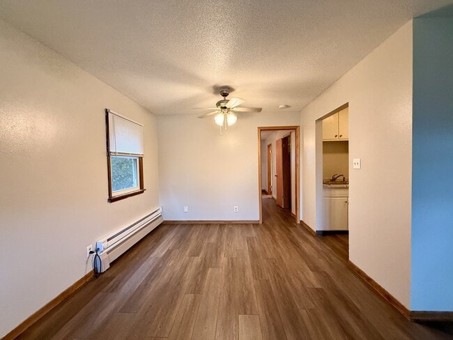 910 9th St Unit 10
