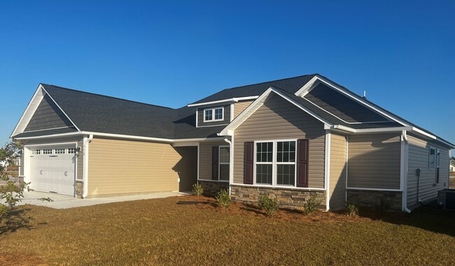 Photo - 918 Uplands Ln
