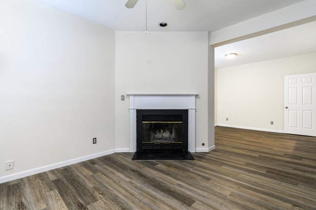 Photo - 5932 McPherson Ave Unit 2nd Floor