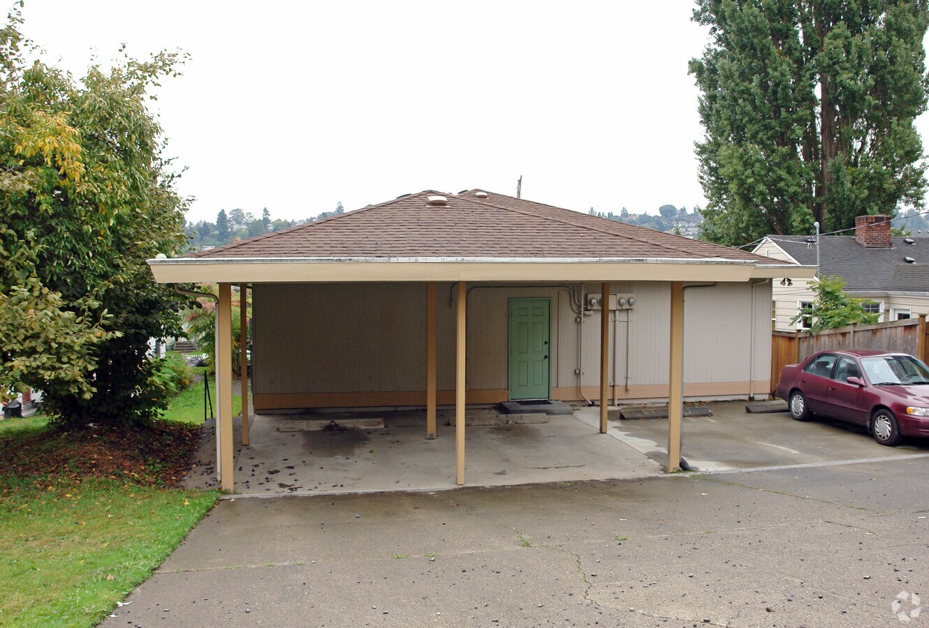 Photo - 3427-3429 21st Ave W