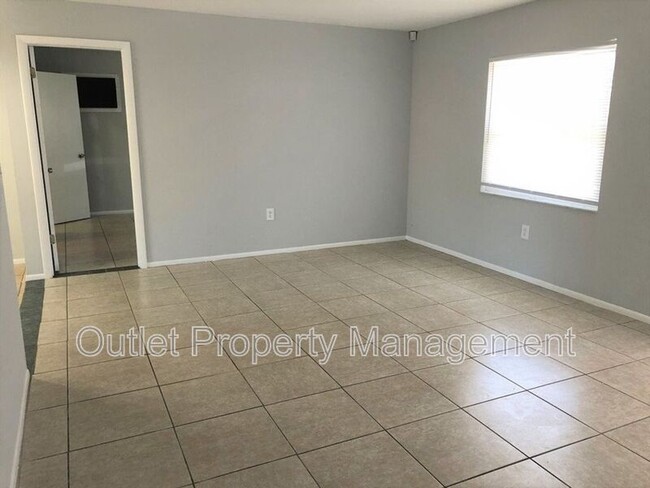 Photo - 700 Trailwood Dr