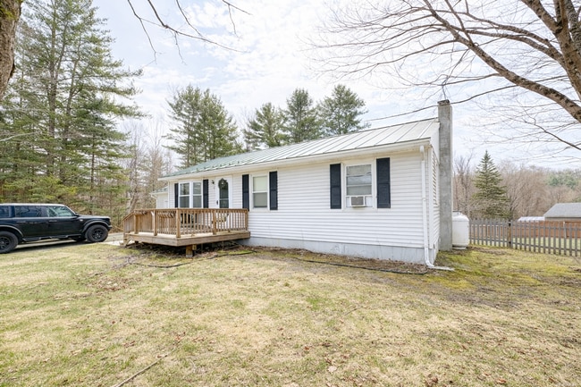 Building Photo - Lebanon - 3 Bed, 2 Bath house - $4200 plus utilities