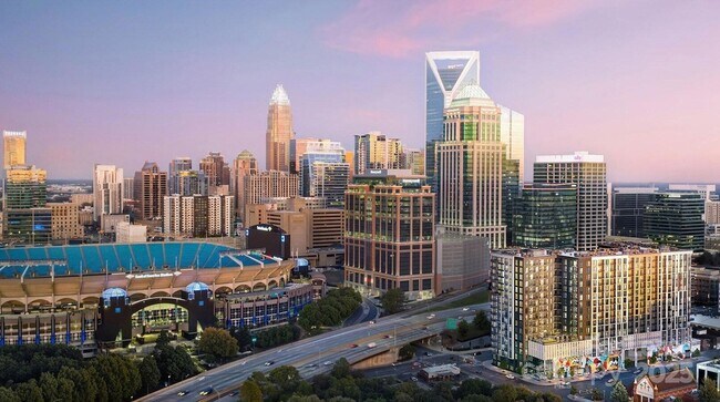 Photo - 1007 S Mint St Unidad T1