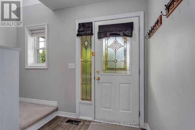 Photo - 10 McGarr Dr