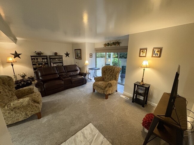 Photo - 1302 S 200 W Unit Apt 43