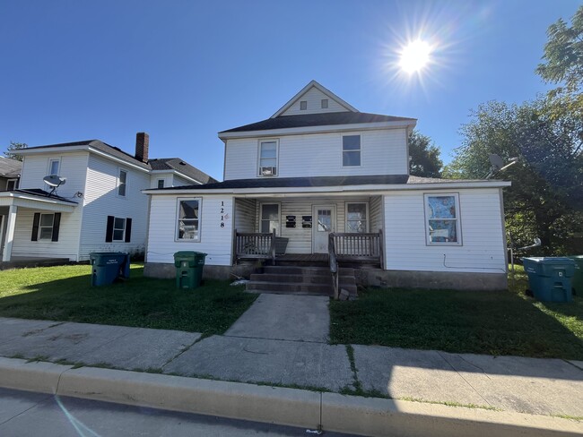 1218 S 18th St Unit 4