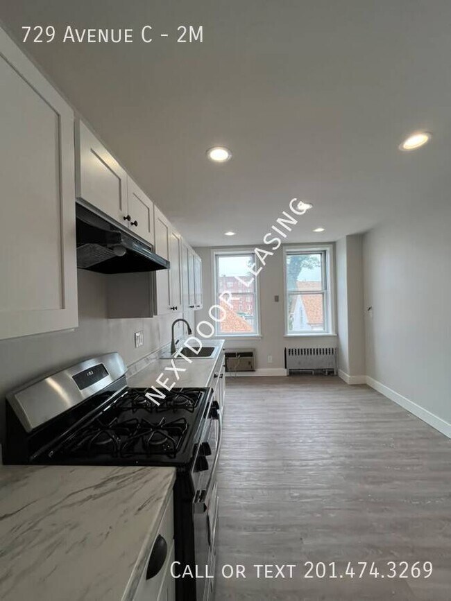 729 Avenue C Unit 2M
