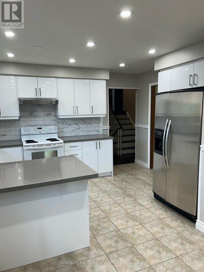 Photo - 17 Ashburn Crescent