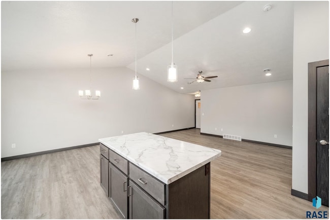 Photo - 4603 W 35th St N