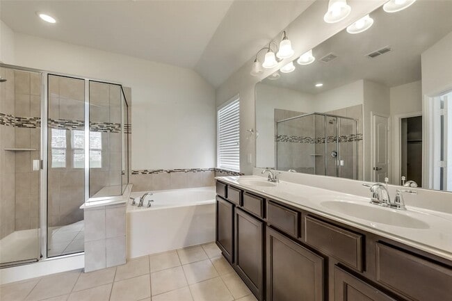 601 Elm Creek Dr