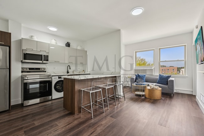 Building Photo - Modern & Brand New 1-Bedroom in Andersonvi... Unit 1553 - 310