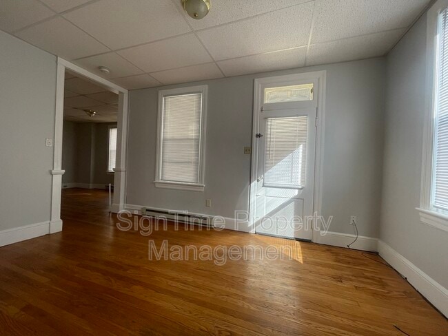 Photo - 113 S Mulberry St