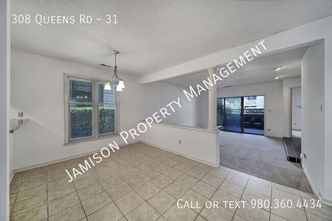 Photo - 308 Queens Rd