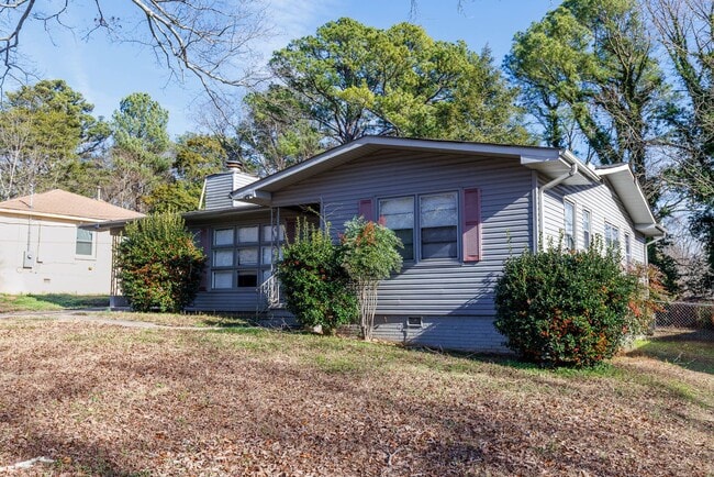 Building Photo - 1169 Dogwood Ln