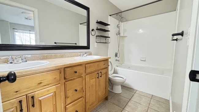 Photo - 816 W Via Papiano St Unit 1