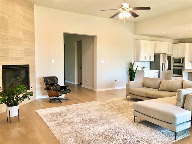 Photo - 3904 Indian Grass Ln