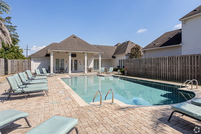 Clubhouse Pool