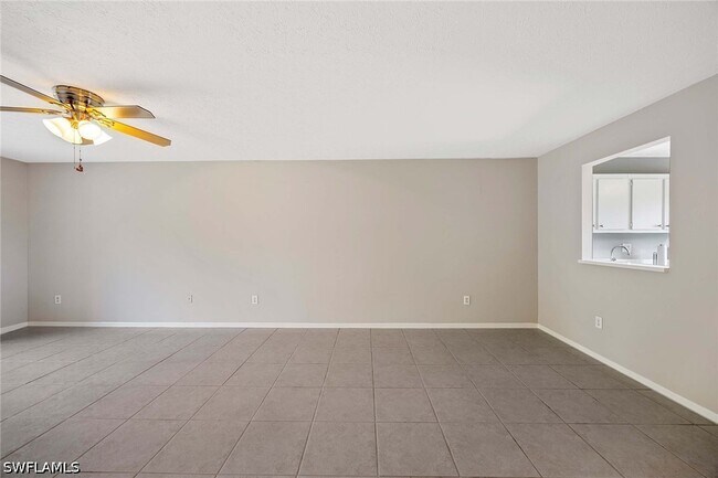 Photo - 1101 Rosemary Ct Unit A205