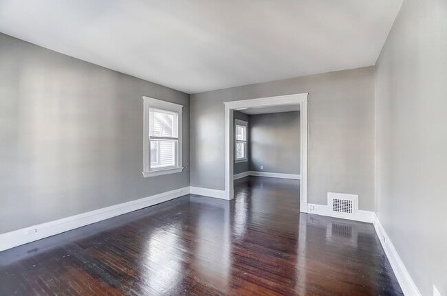 3640 Besuden Ct Unit 5