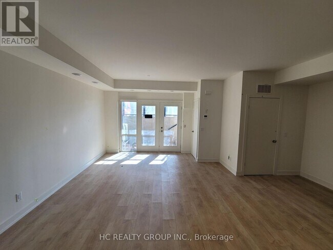 Photo - 16 Melbourne Ave