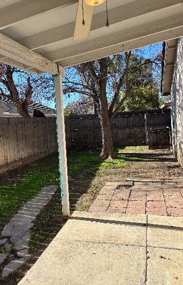 Photo - 537 Brookshire Ct