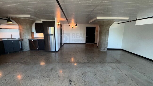 710 Main St Unit 2 A