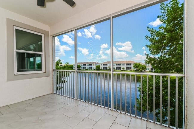 Photo - Lakefront Living in Naples, Pet-Friendly 2... Unidad 201
