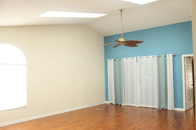 Photo - 1522 Ocean Dunes Cir