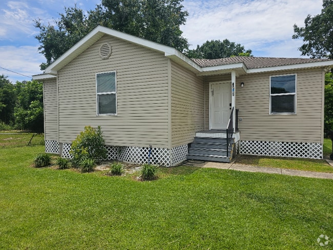 Building Photo - 4416 Rhodes Dr Rental