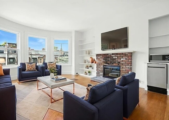Photo - 388 Marlborough St Unit 5