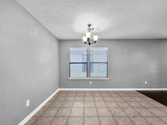 Photo - 15519 Echo Stable Ln