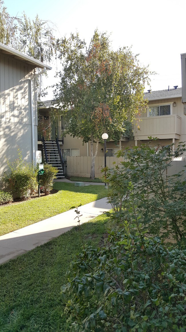 Granada Apartments Clovis, CA