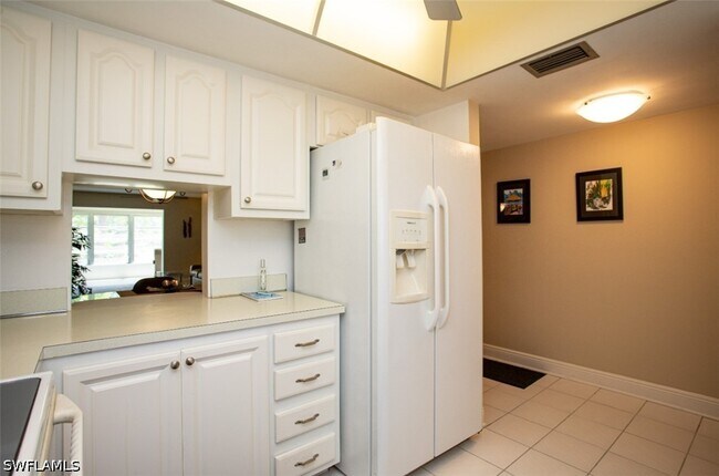 315 St Andrews Blvd Unit A25