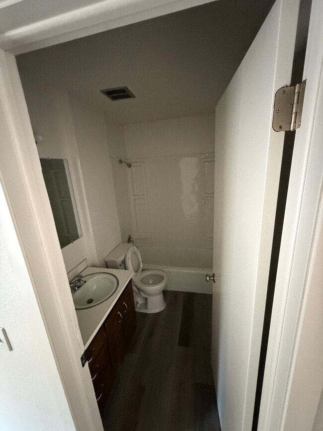 Photo - 770 E 275 N Unit 770 N 275 E