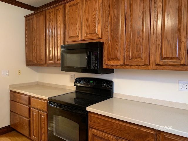 Photo - 34 H PAUL Ave