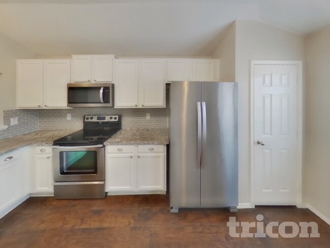 Photo - 2505 Buffalo Run