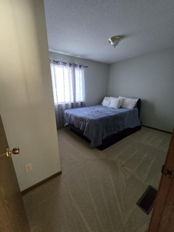 Photo - 1235 Ziebach St